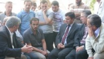 CENAZE TÖRENİNDE SLOGAN VE ALKIŞ İSTEMİYORLAR