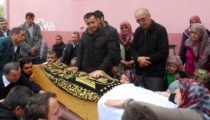 HAVVA ÖZTÜRK GÖZYAŞLARI İLE UĞURLANDI