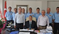 İTFAİYECİLER BELEDİYE BAŞKANINI ZİYARET ETTİ