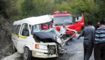 ALAPLI-YIĞILCA YOLUNDA KAZA 2 YARALI