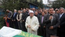 EMİNE ACAR TOPRAĞA VERİLDİ