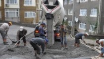 BETON YOL ÇALIŞMALARI DEVAM EDİYOR