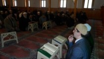 MERKEZ CAMİSİNDE HAFTADA İKİGÜN MUKABELE OKUNUYOR