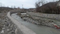 MOLLABEY KARABULAK DERESİ İSLAH ÇALIŞMASI DEVAM EDİYOR
