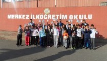 POLİSTEN ÖĞRENCİLERE NOT DEFTERİ