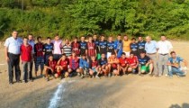 CAMİ YARARINA FUTBOL TURNUVASI DÜZENLEDİLER
