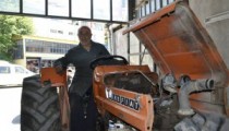 50 YILDIR TRAKTÖR TAMİRCİLİĞİ YAPIYOR