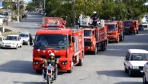İtfaiyeciler konvoy yaptı