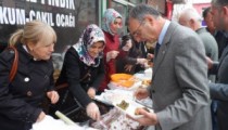 AK PARTİLİ KADINLARDAN SURİYE İÇİN KERMES