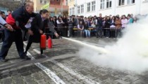 ANADOLU ÖĞRETMEN LİSESİNDE YANGIN TATBİKATI