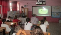 ÇEVRE KORUMA ÖĞRENCİLERİ BİLGİLENDİRİYOR
