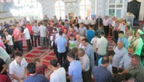 ÇAMLIBEL’DE BAYRAMLAŞMA CAMİDE YAPILDI