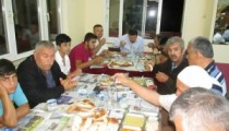 MOLLABEY CAMİSİNDE SAHUR YEMEĞİ VERİLDİ