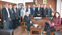 AK PARTİ İLÇE TEŞKİLATINDAN KAYMAKAMA ZİYARET