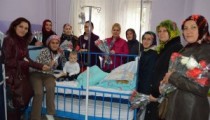 HASTA KADINLARI ZİYARET ETTİLER