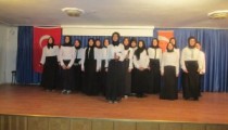 İMAM HATİP ORTAOKULU ŞİİR DİNLETİSİ DÜZENLEDİ