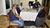 ÇATUROĞLU BABA OCAĞINDA İFTAR AÇTI