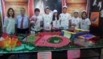 ALAPLI ANADOLU LİSESİNDE TÜBİTAK FUARI