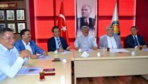 ÜNİVERSİTE KAMPÜSÜ İÇİN TOPLANDILAR