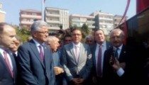 KILIÇDAROĞLU ALAPLI’DA ATATÜRK HEYKELİ AÇTI