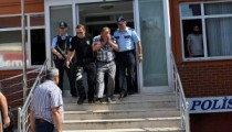 PİYASAYA SAHTE ALTIN SÜRDÜLER