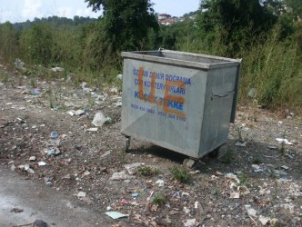ÇÖPLER KALDIRILDI