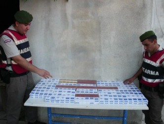 MOLLABEY’DE   KAÇAK SİGARA YAKALANDI