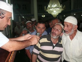 MOLLABEY CAMİİNDE SAKAL-I ŞERİF ZİYARET EDİLDİ