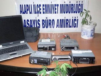 OTO FARELERİ YAKALANDI