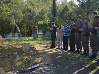 BAYRAMI ONSUZ GEÇİRDİĞİMİZ İÇİN İÇİMİZ YANIYOR