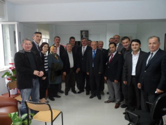 AK PARTİ HASTANEYİ ZİYARET ETTİ