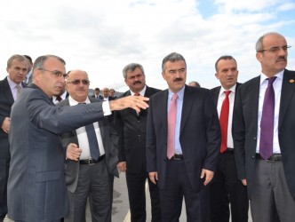 BAKAN YARDIMCISI, ALAPLI GİRİŞİNİ İNCELEDİ
