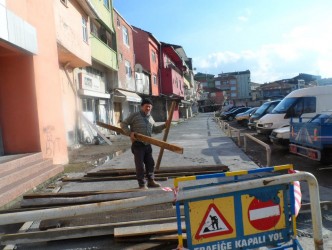 ESKİ PAZAR YERİNDE BETON YOL ÇALIŞMASI