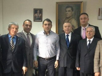 AKTİF GENÇLİK YÖNETİCİLERİ GÜREŞ FEDARASYONUNU ZİYARET ETTİ