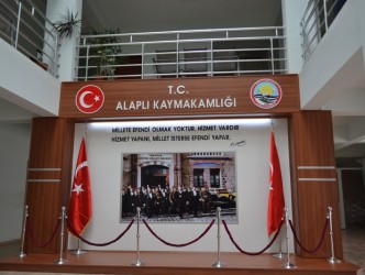 HÜKÜMET KONAĞINA KABUL MERKEZİ AÇILDI