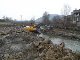 MOLLABEY KARABULAK DERESİ ISLAH EDİLİYOR