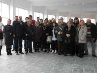 MYO ÖĞRENCİLERİNDEN YAŞLILARA MÜZİK ZİYAFETİ