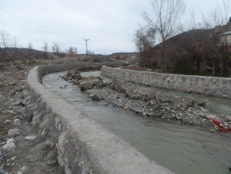 MOLLABEY KARABULAK DERESİ İSLAH ÇALIŞMASI DEVAM EDİYOR