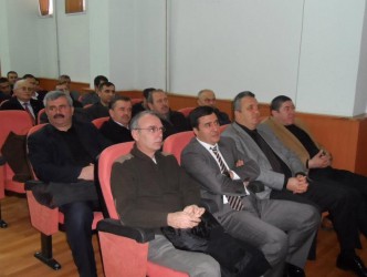 ETKİLİ İLETİŞİM KONFERANSI DÜZENLENDİ