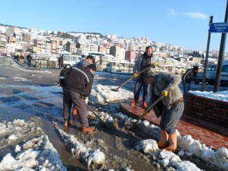 KAR TEMİZLEME ÇALIŞMALARI BAŞLADI