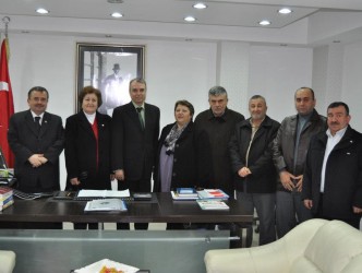 BELEDİYE BAŞKANINI ZİYARET ETTİLER