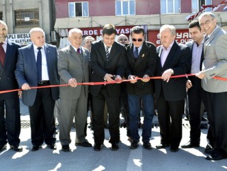 30 YIL GARANTİLİ YOL AÇILDI
