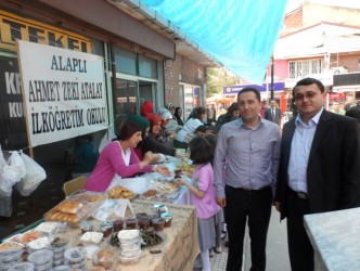 A.ZEKİ ATALAY OKULU YARARINA KERMES