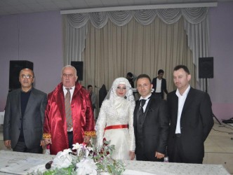 ŞEN VE KESKİN AİLESİNİN MUTLU GÜNÜ
