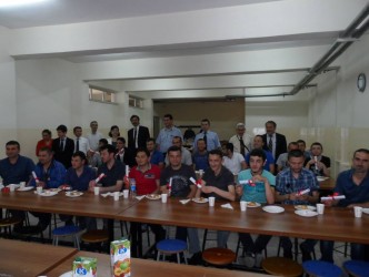 CNC TORNA TEZGAHI OPERATÖRLÜĞÜ KURSUNU BİTİRENLERE BELGE VERİLDİ