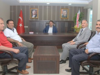 ESNAF KEFALET YÖNETİMİNDEN AK PARTİ’YE ZİYARET
