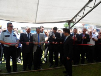 HAYIR ÇARŞISI DEV ÇADIRDA AÇILDI