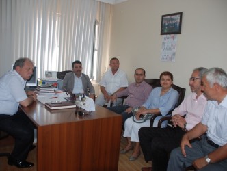 AK PARTİ’DEN VEREM SAVAŞ DERNEĞİNE ZİYARET