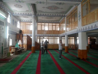 MOLLABEY CAMİİNDE DÜZENLEME ÇALIŞMALARI