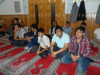 ASKERE GİTMEDEN MEVLİT OKUTTU